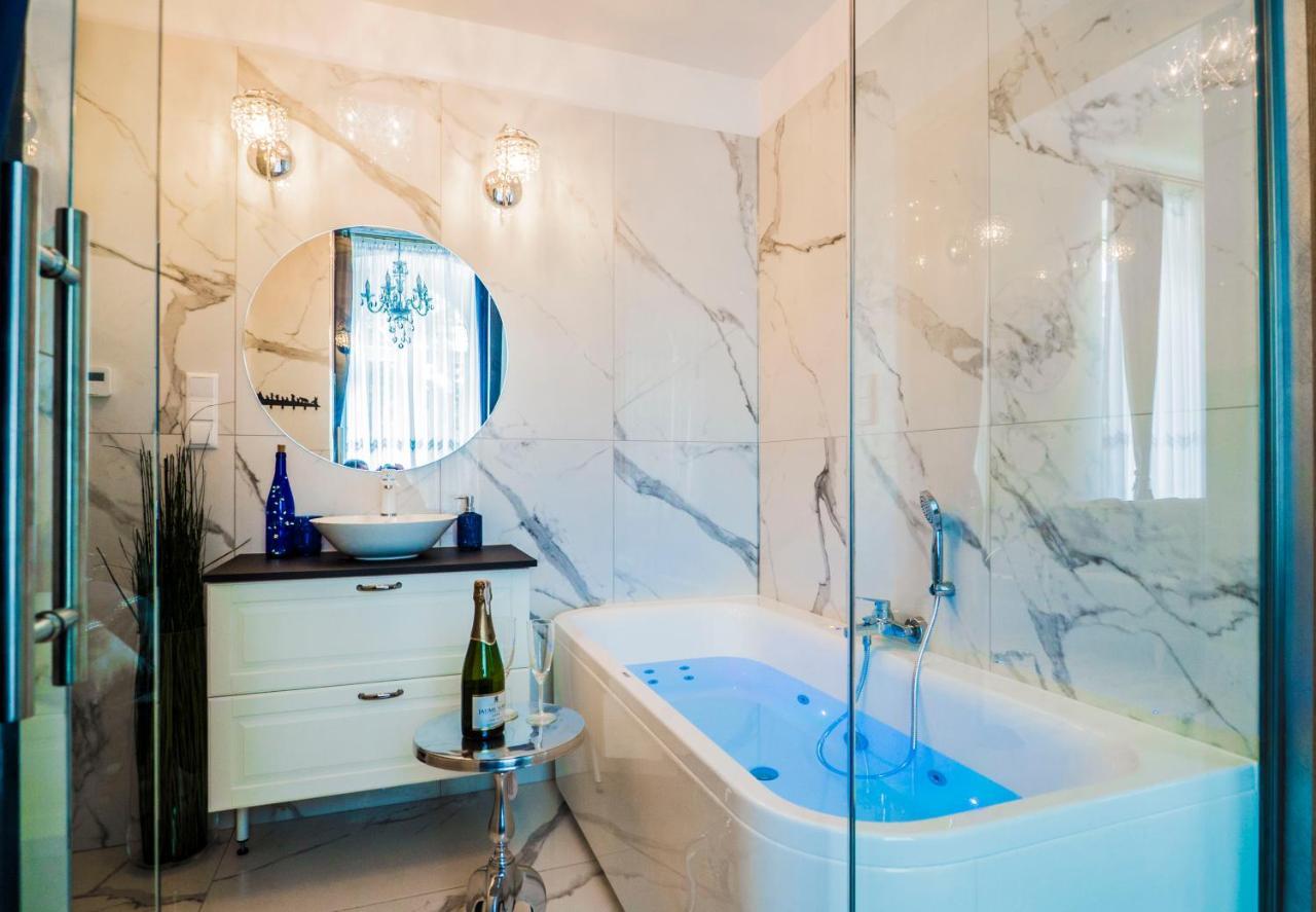 Apartment El Dorado Z Jacuzzi